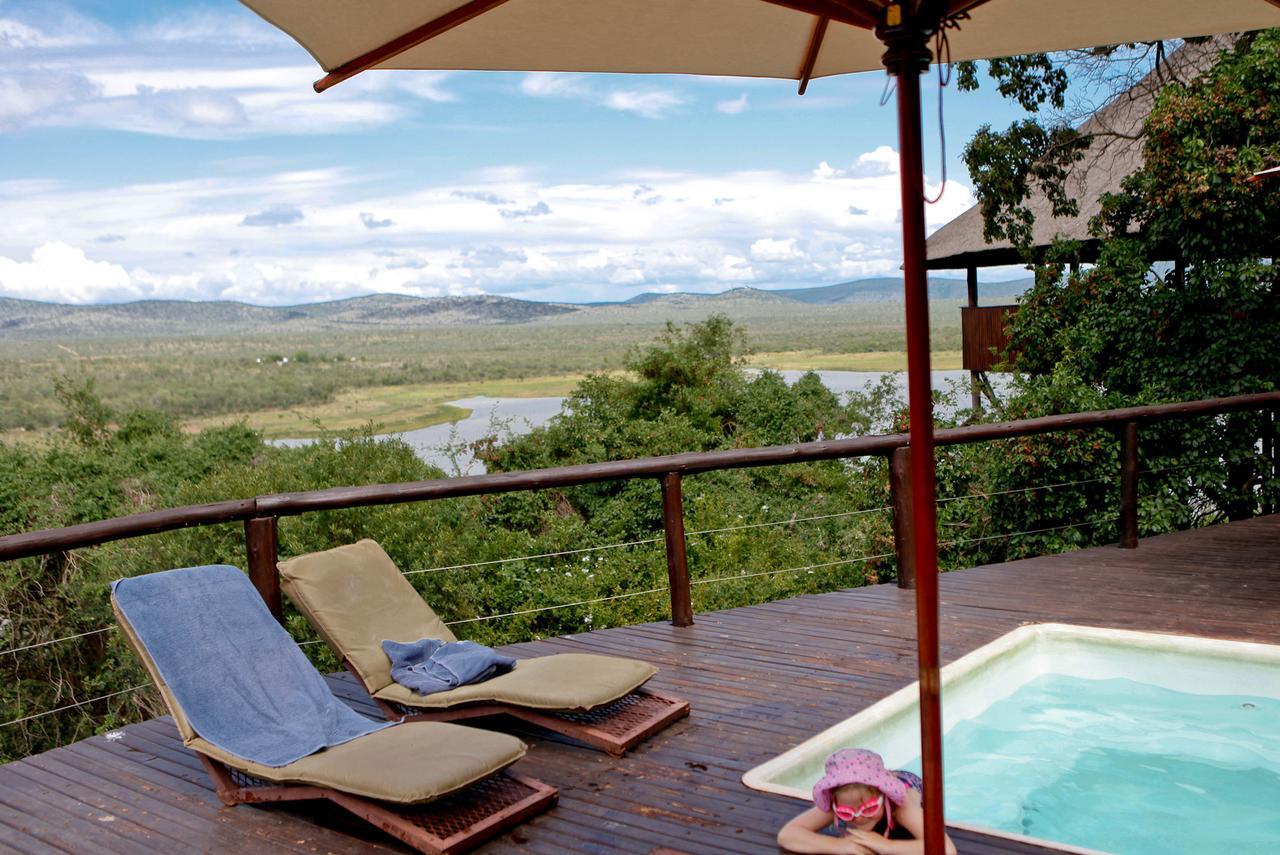 Nkwazi Lake Lodge Pongola Bagian luar foto